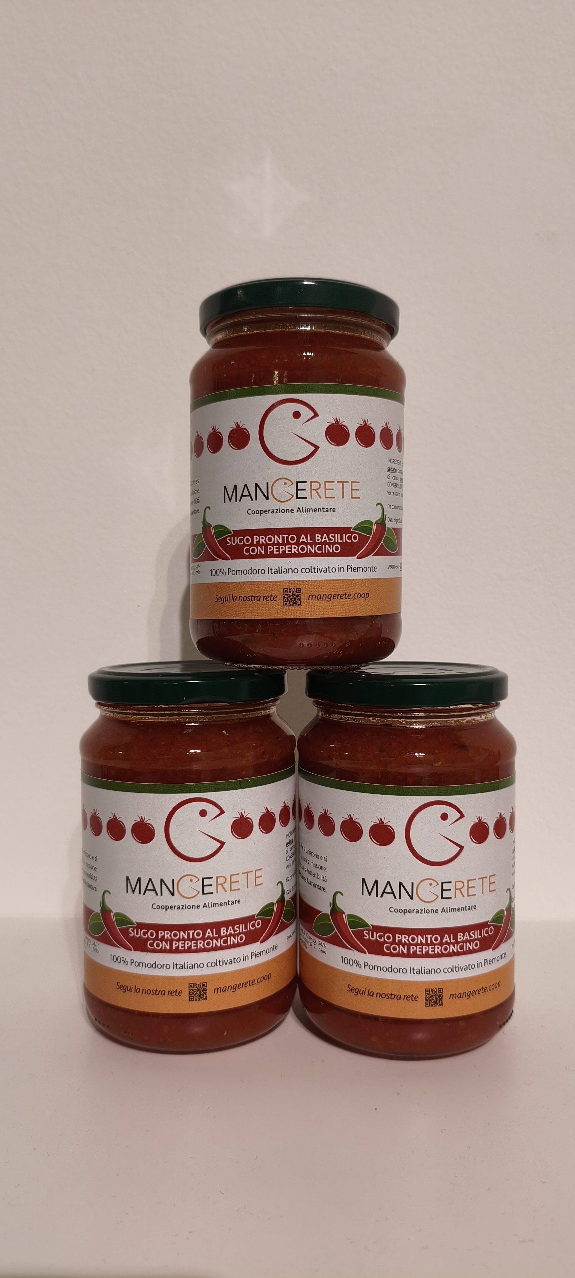 Sugo pronto al basilico con peperoncino